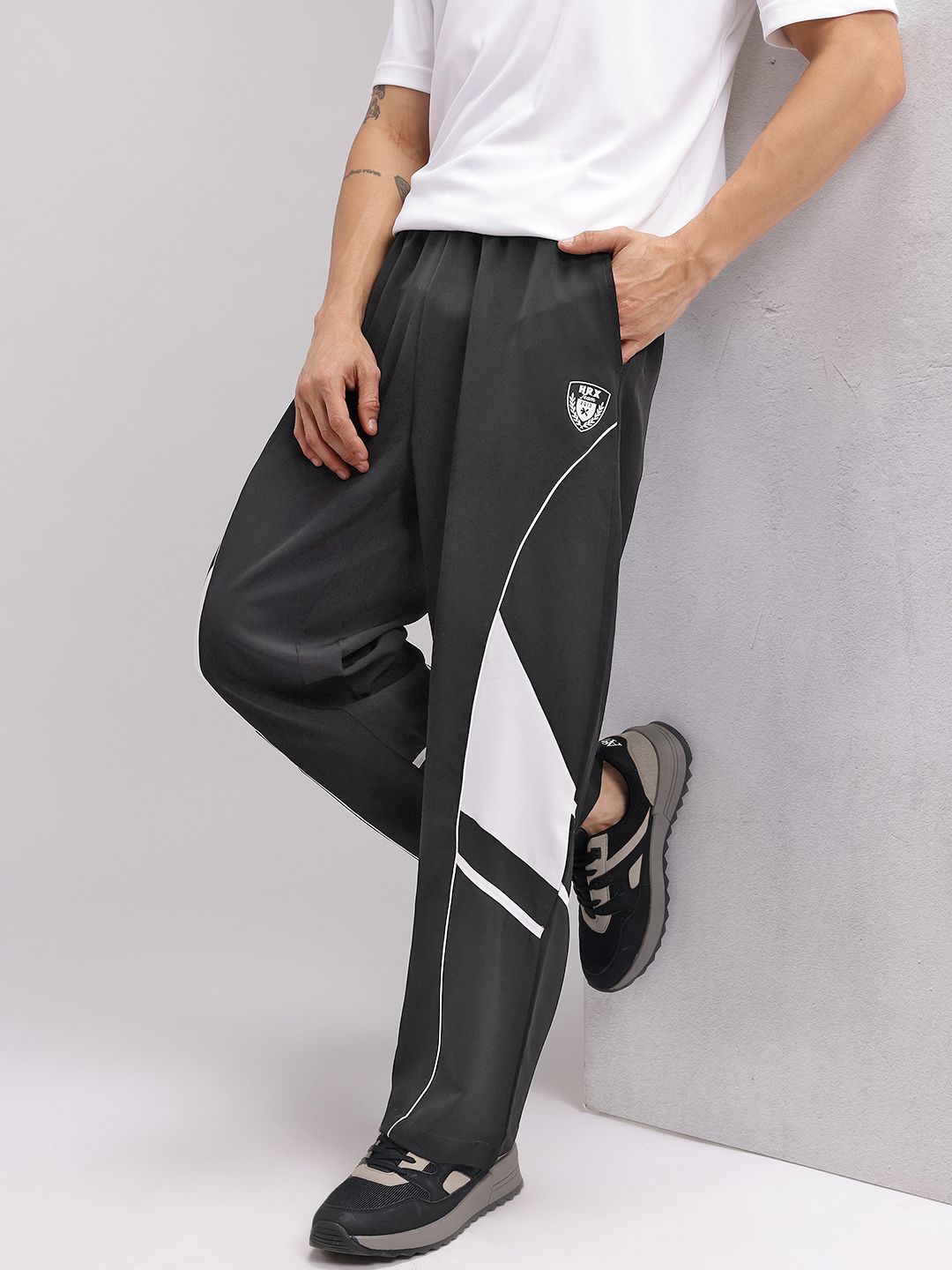 HRX by Hrithik Roshan Men Contrast Panel Relaxed Lifestyle Track Pants