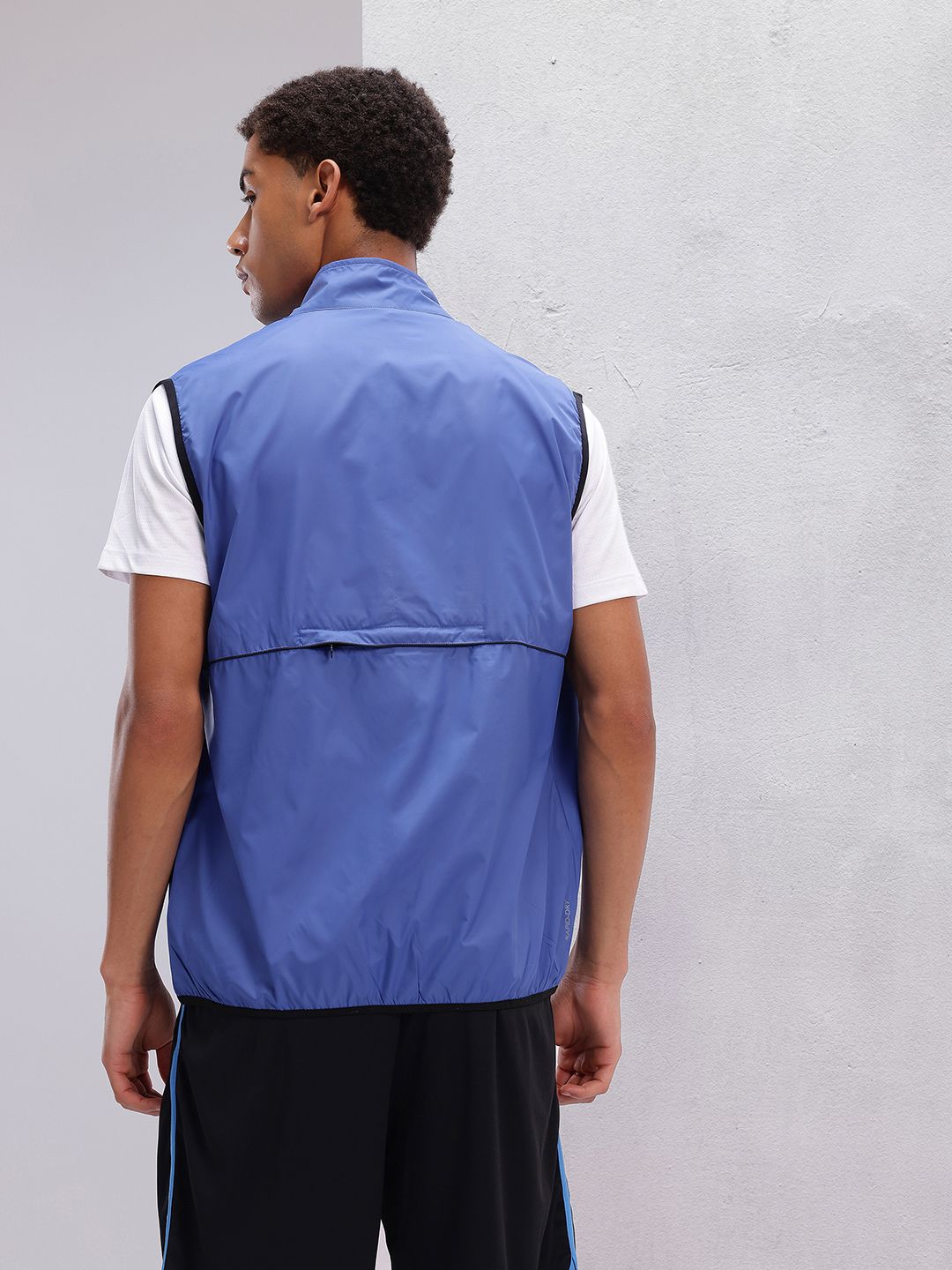 HRX by Hrithik Roshan Lightweight Rapid-Dry Running Gilet Jacket