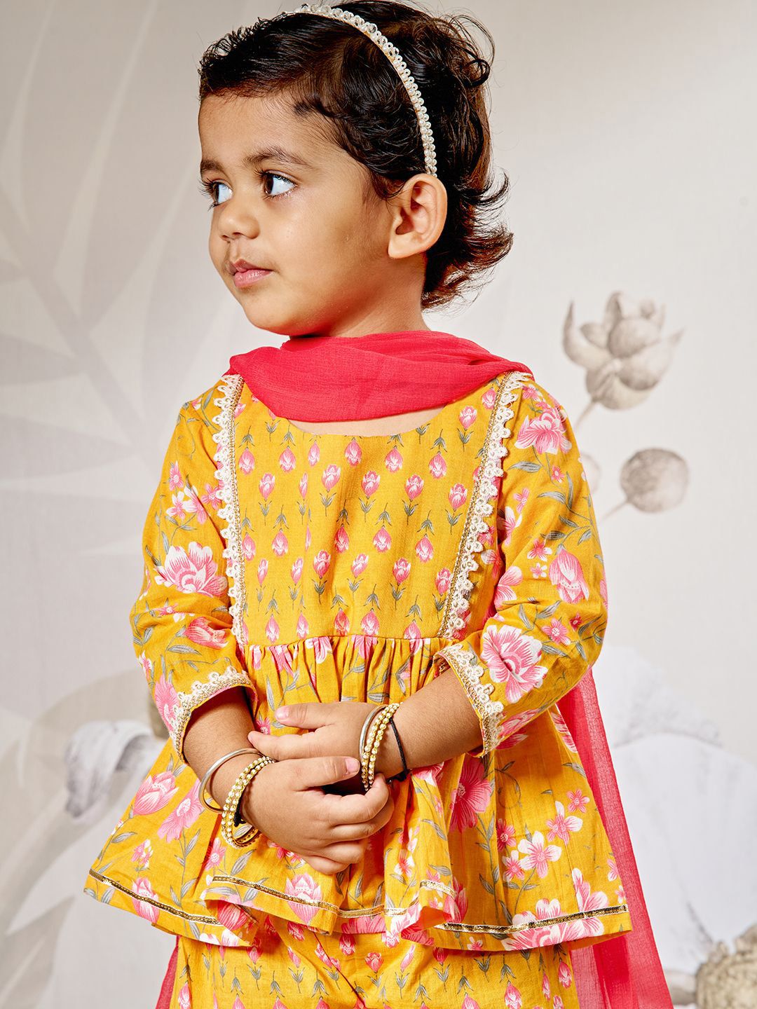 VASTRAMAY Girls Floral Printed Cotton Anarkali Kurta with Sharara & Dupatta