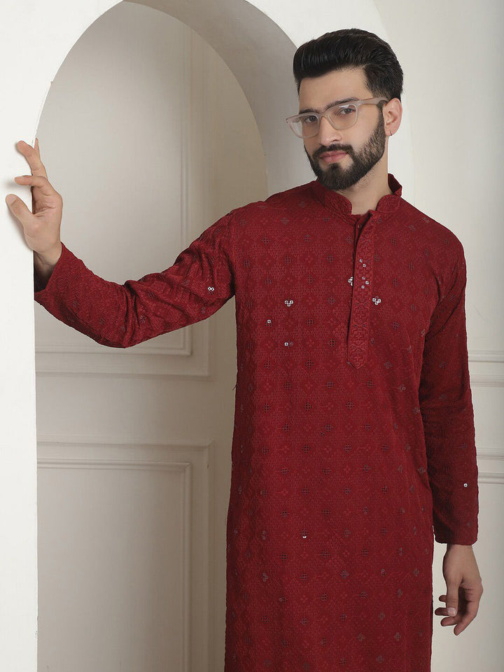 SOJANYA Geometric Mandarin Collar Long Sleeves Thread Work Cotton Kurta