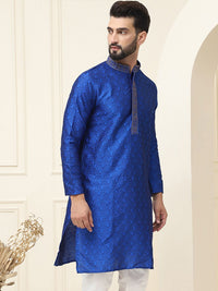 SOJANYA Men Blue Embroidered Straight Kurta