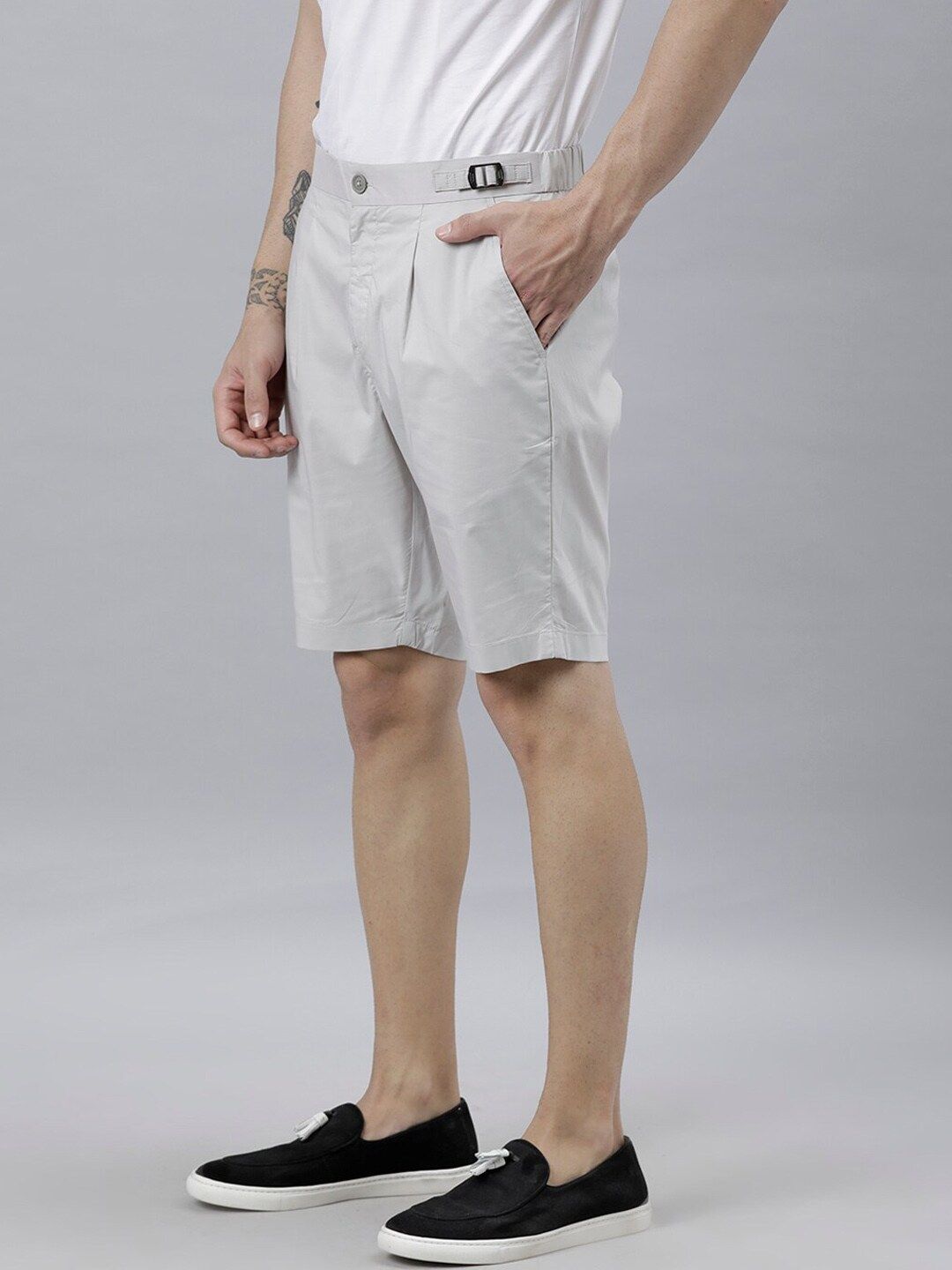 RARE RABBIT Men Osaka Slim Fit Mid-Rise Cotton Shorts