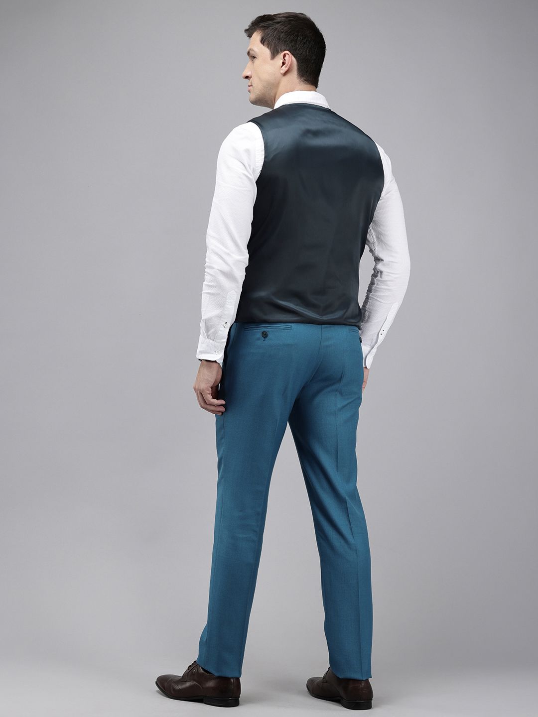 Park Avenue Single Breasted Slim Fit 3 Pieces Formal Suits
