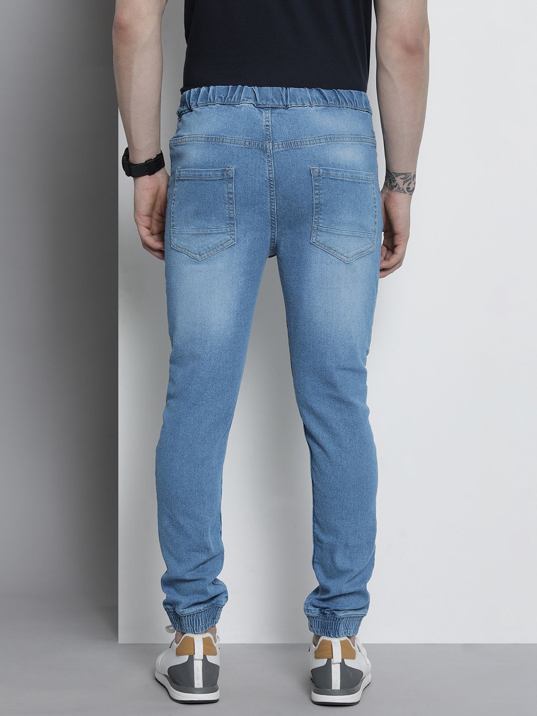 The Indian Garage Co Men Solid Slim Fit Denim Joggers