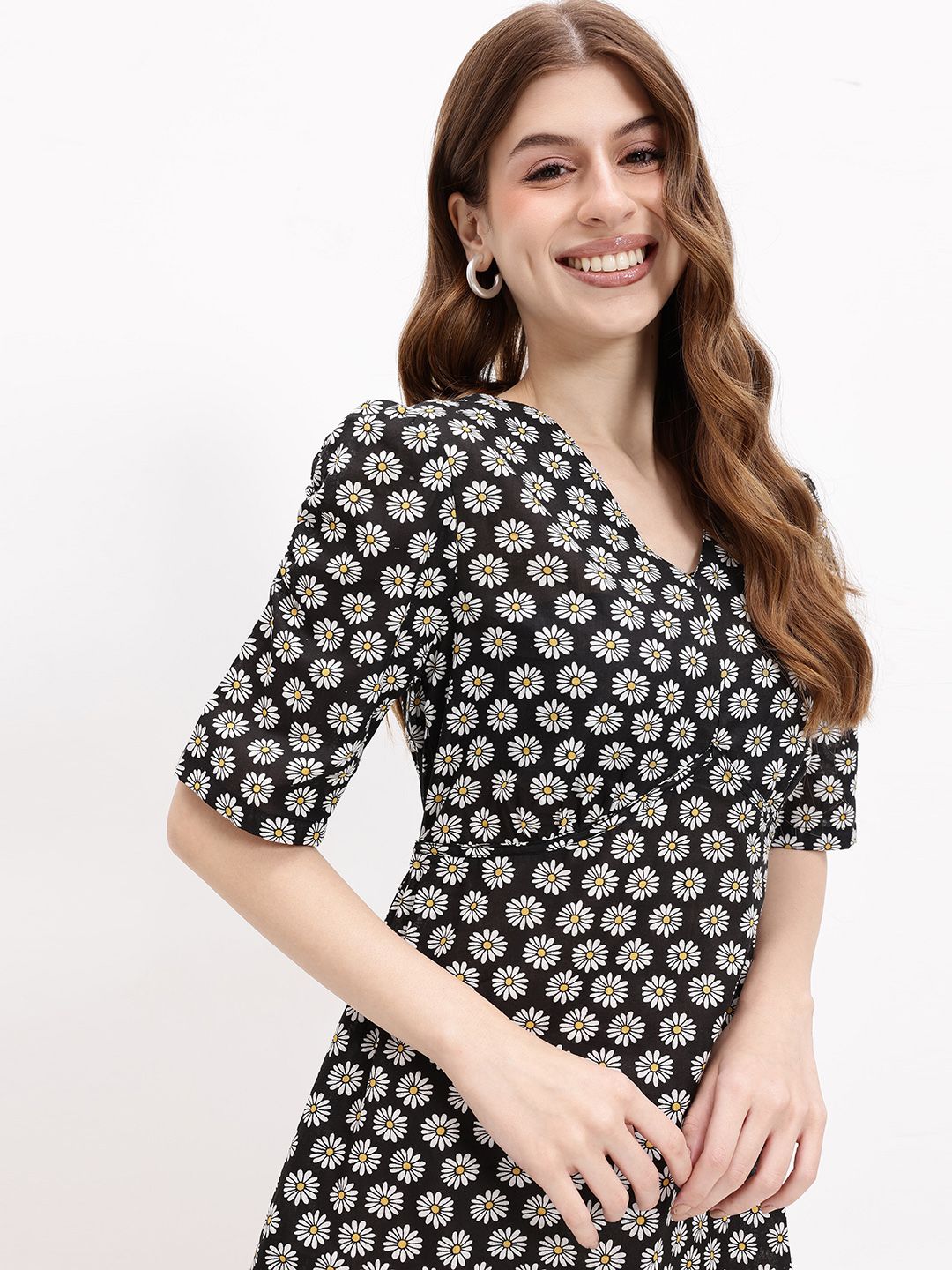 DressBerry Daisy Dose Empire Flow Dress