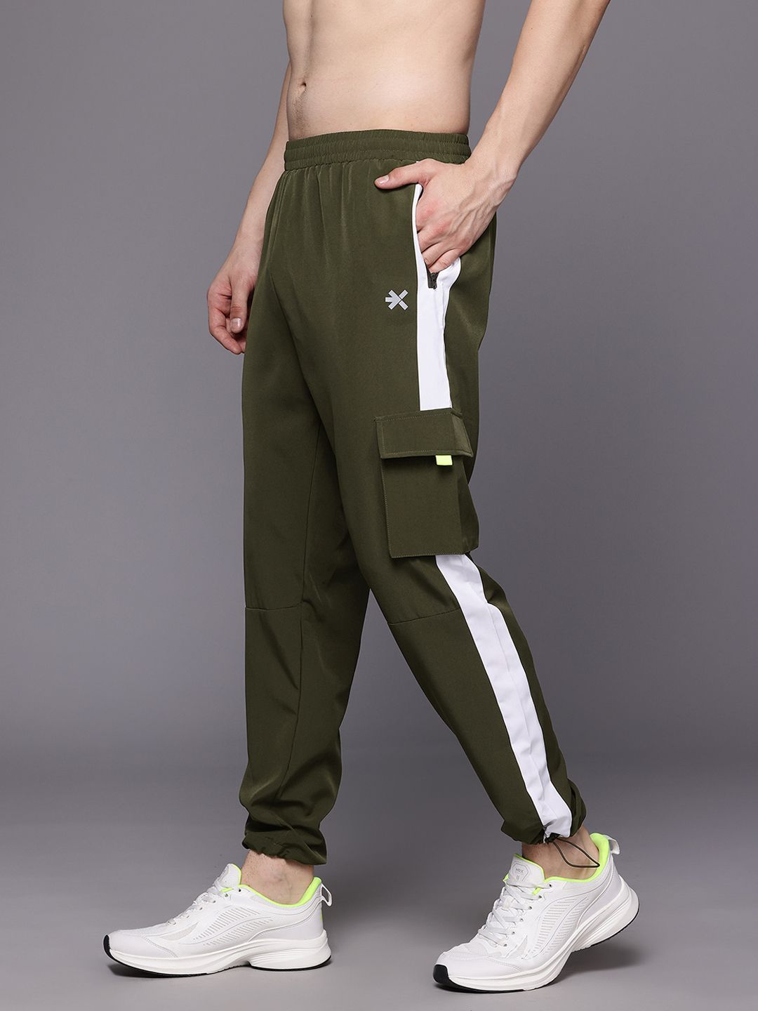 HRX by Hrithik Roshan Men Side-Striped Training Track Pants