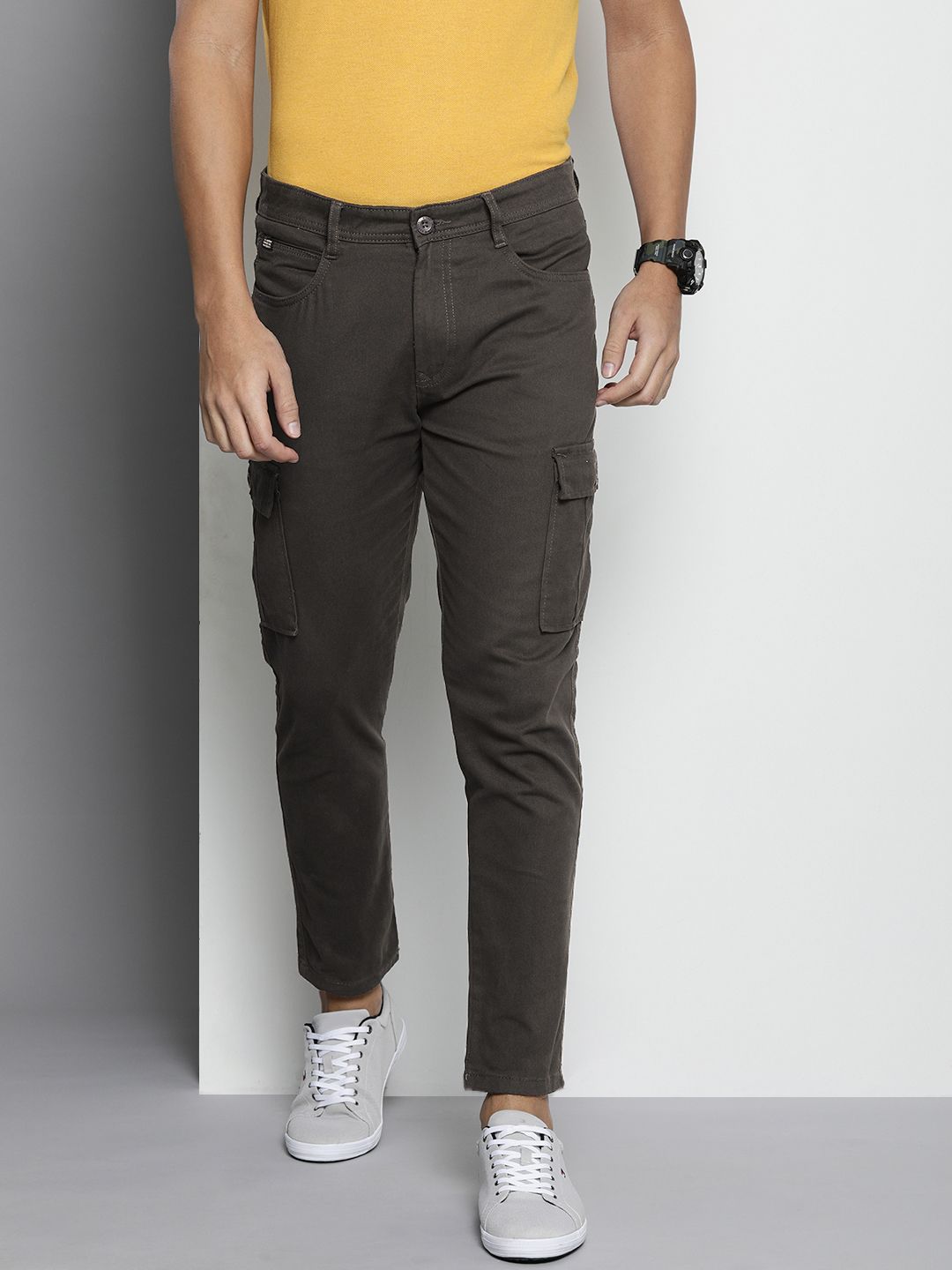 The Indian Garage Co Men Cotton Slim Fit Cargos