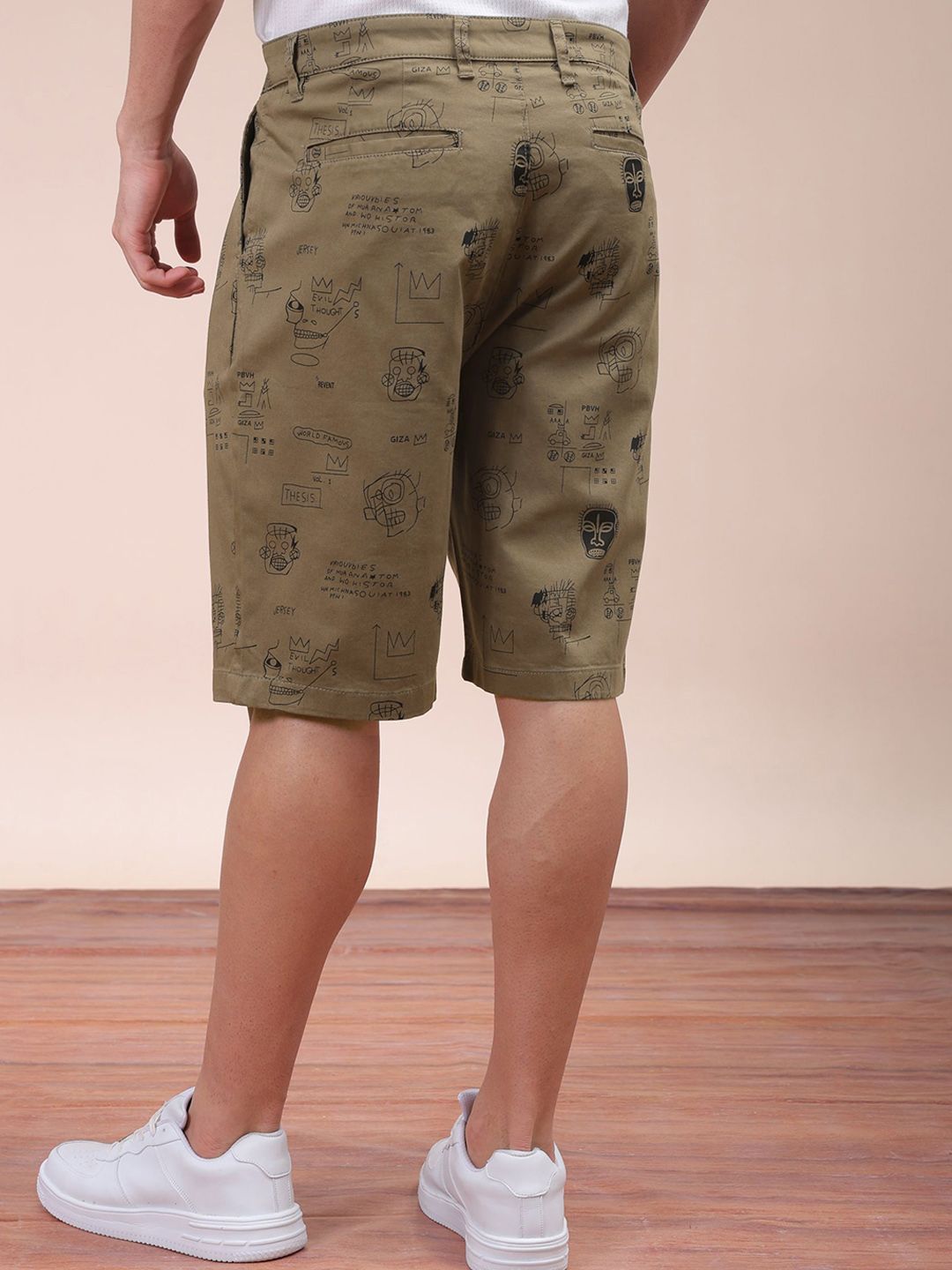 The Indian Garage Co Men Cotton Abstract Printed Shorts