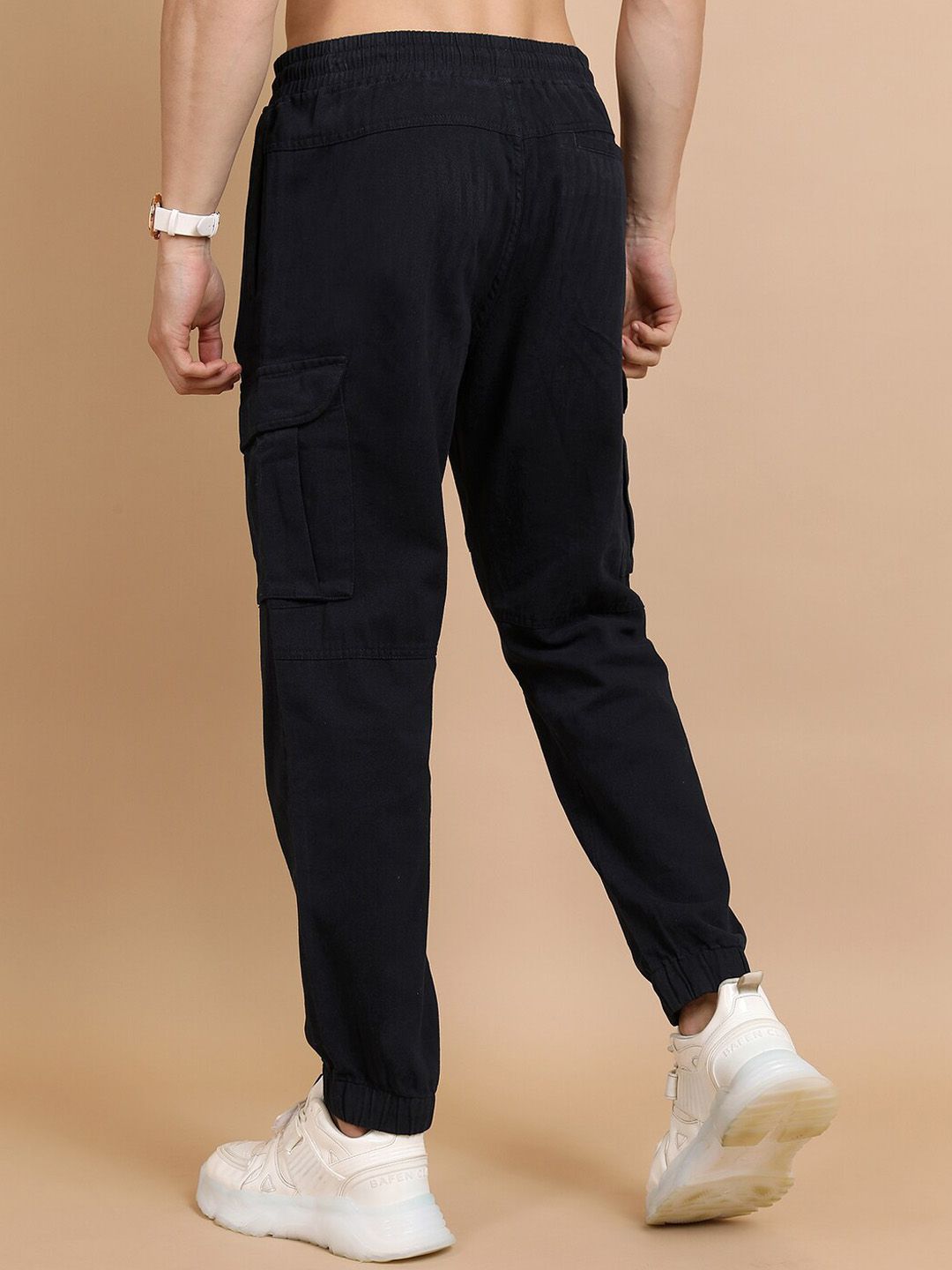HIGHLANDER Men Navy Blue Mid-Rise Cotton Cargo Joggers