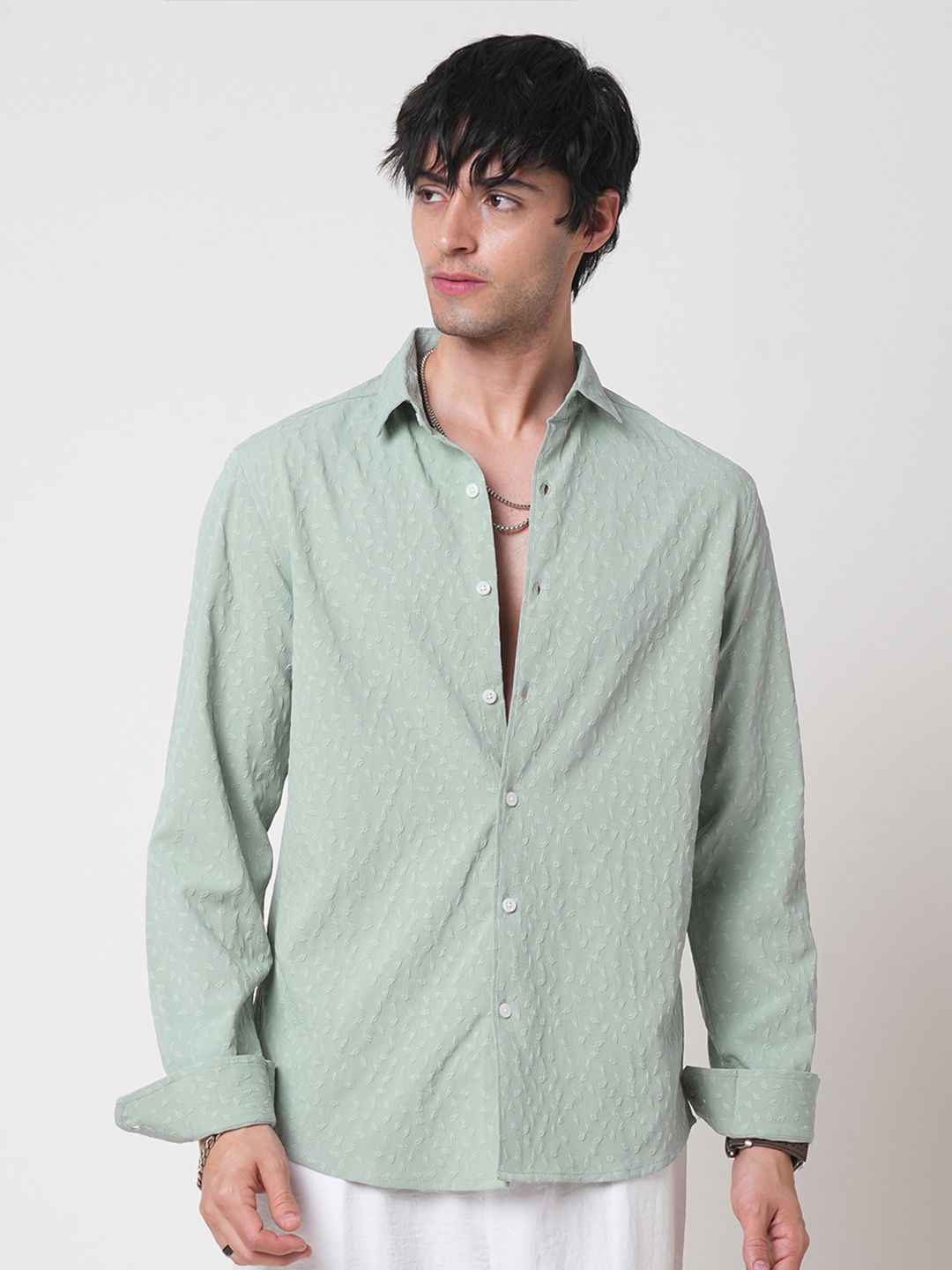 VASTRADO Men Classic Spread Collar Textured Slim Fit Casual Shirt
