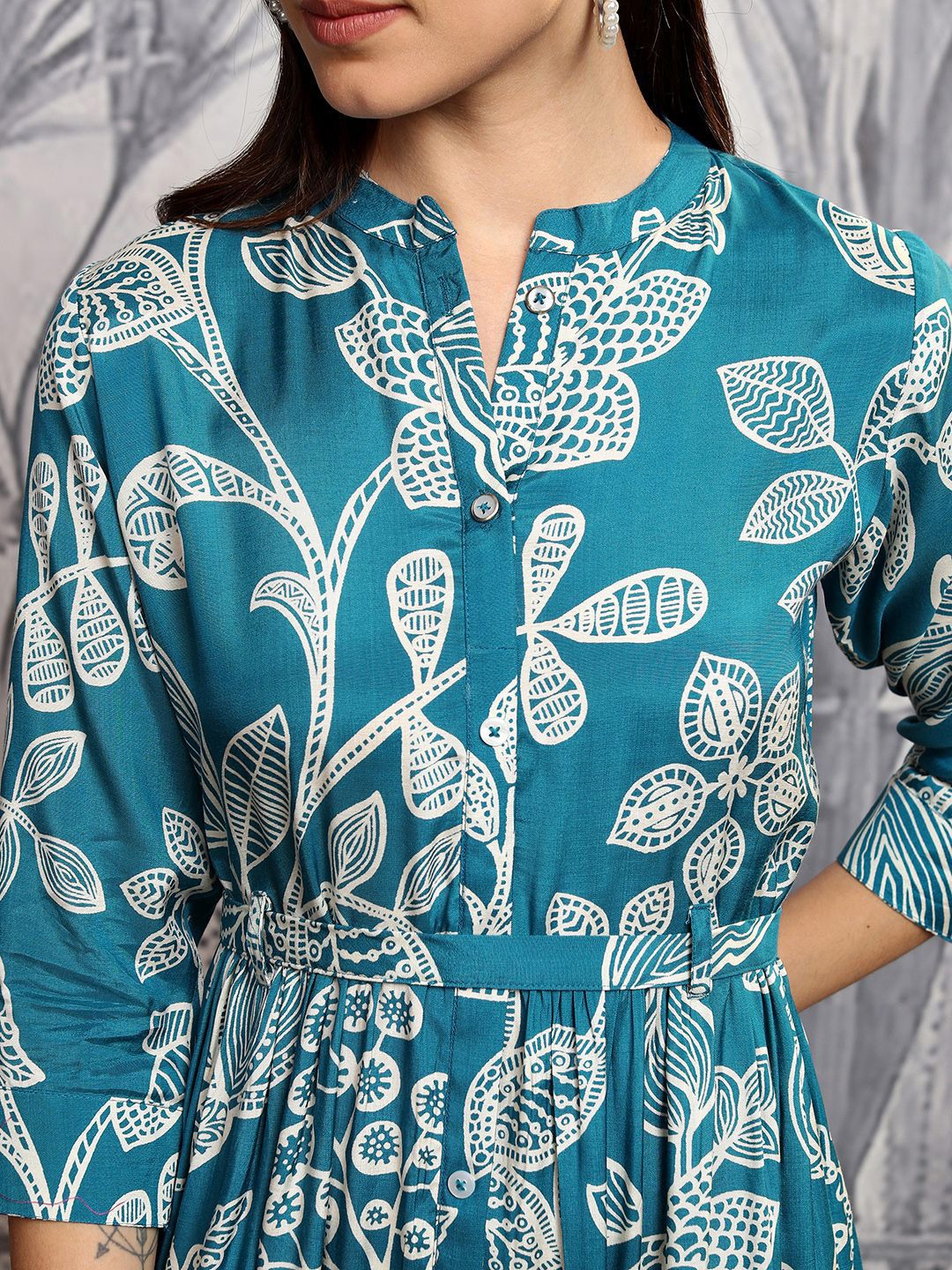Vishudh Floral Print Maxi Dress