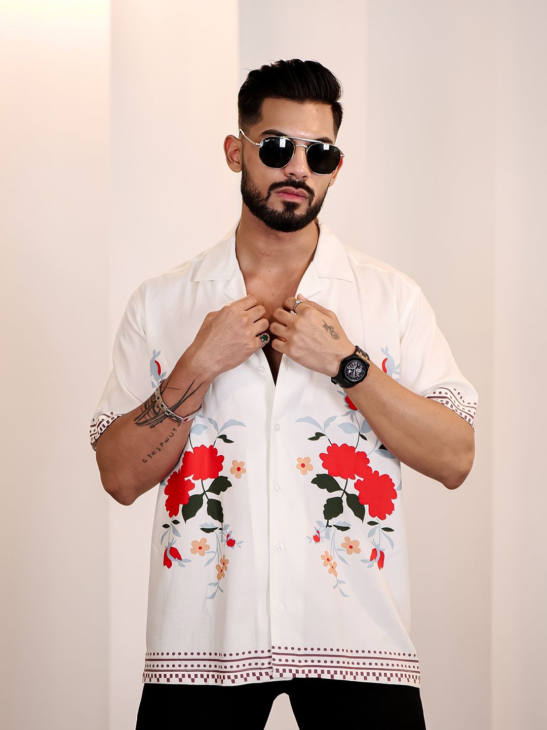 Eszett Men Floral Printed Cuban Collar Casual Shirt