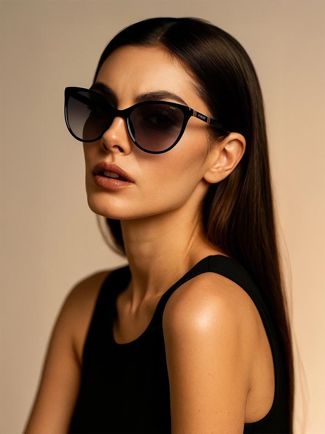 Idee wanita cermin mata hitam cateye dengan lensa terlindung UV