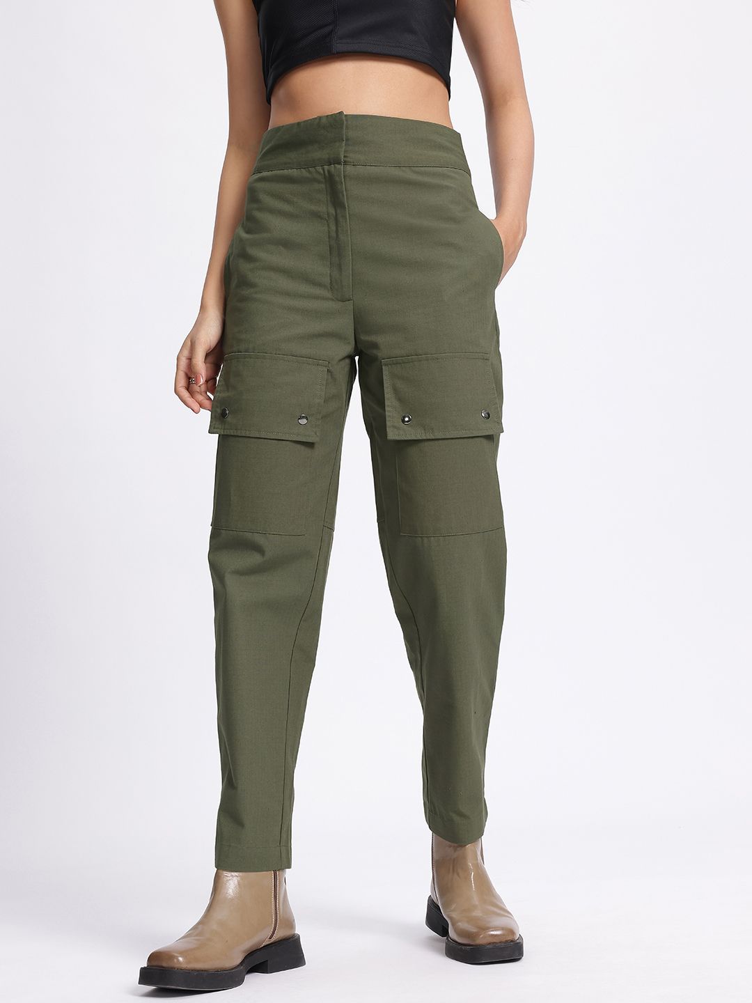 DressBerry Women Structured Finesse Regular Fit Trouser