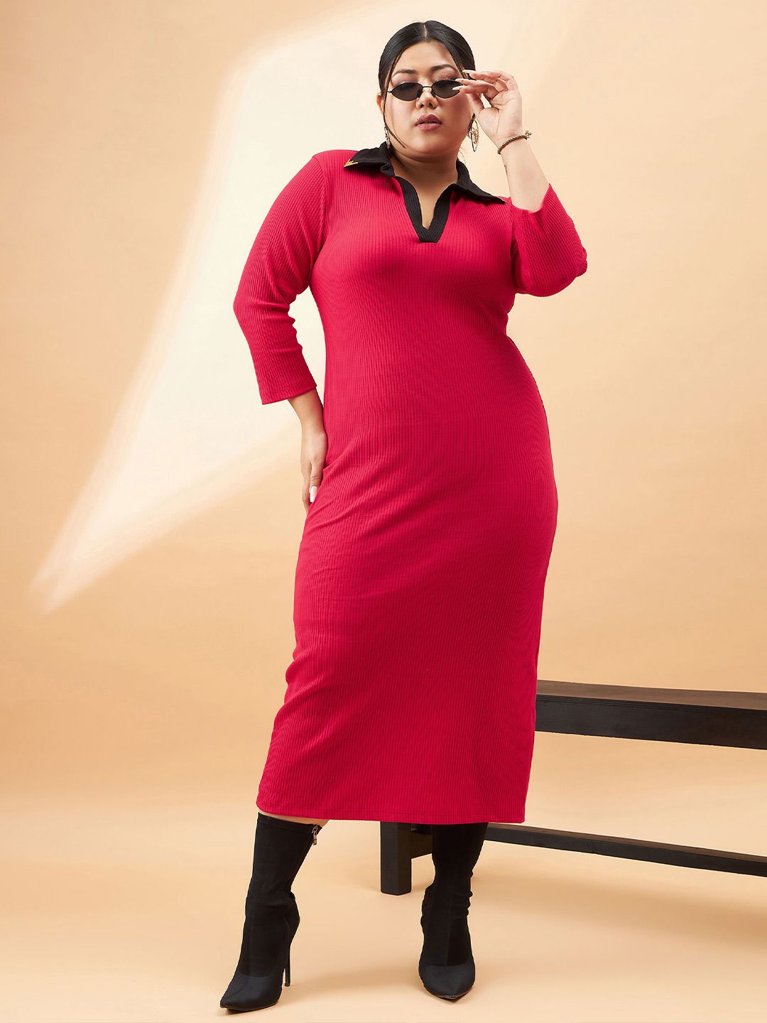 Lengkung sassafras ditambah saiz merah ribbed baju pertunjukan baju midi baju midi