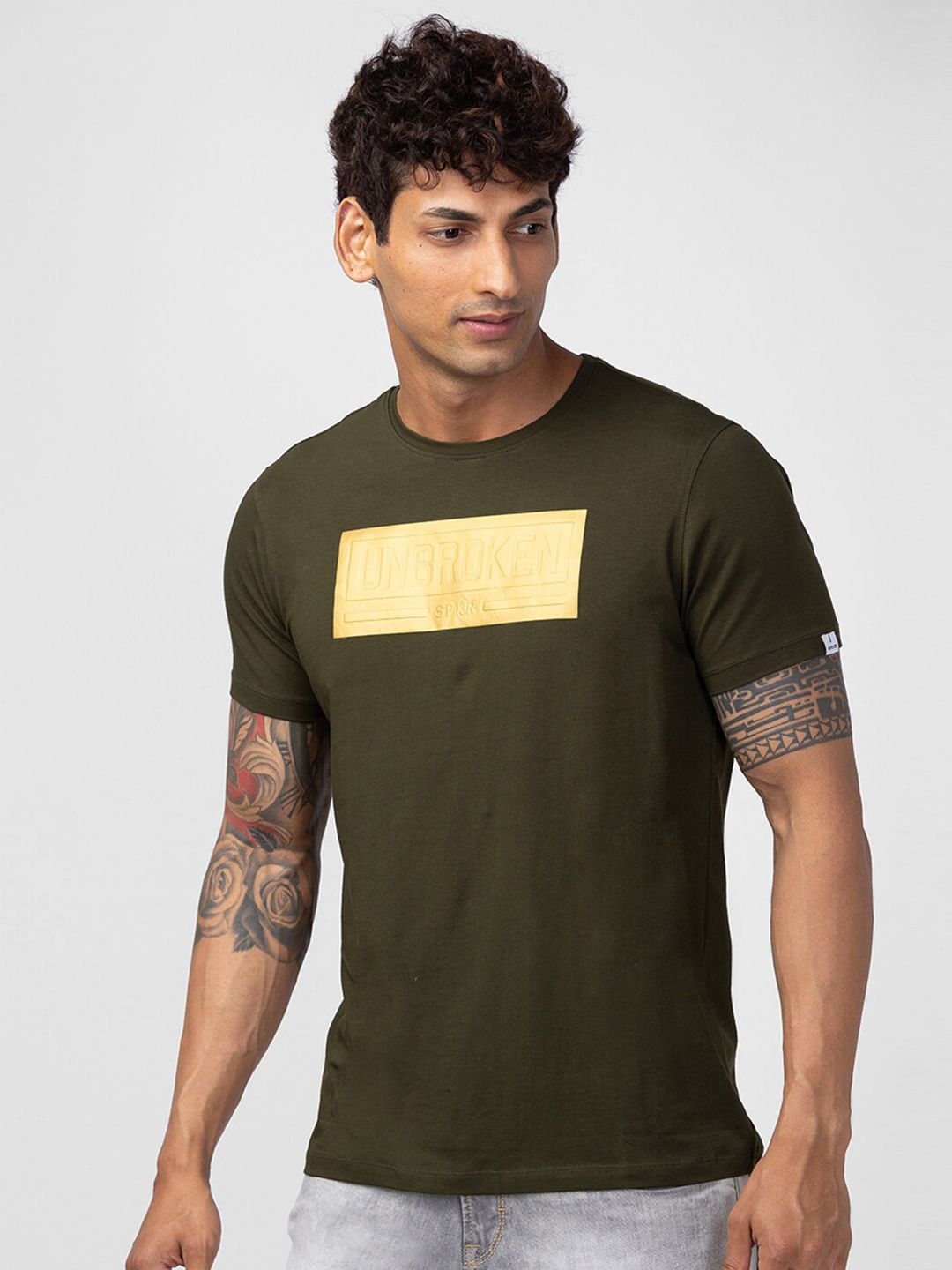 SPYKAR Men Typography Printed Slim Fit T-shirt