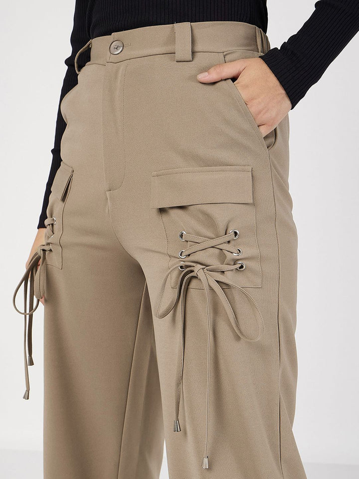 SASSAFRAS Women Plain Flat-Front High-Rise Cargos