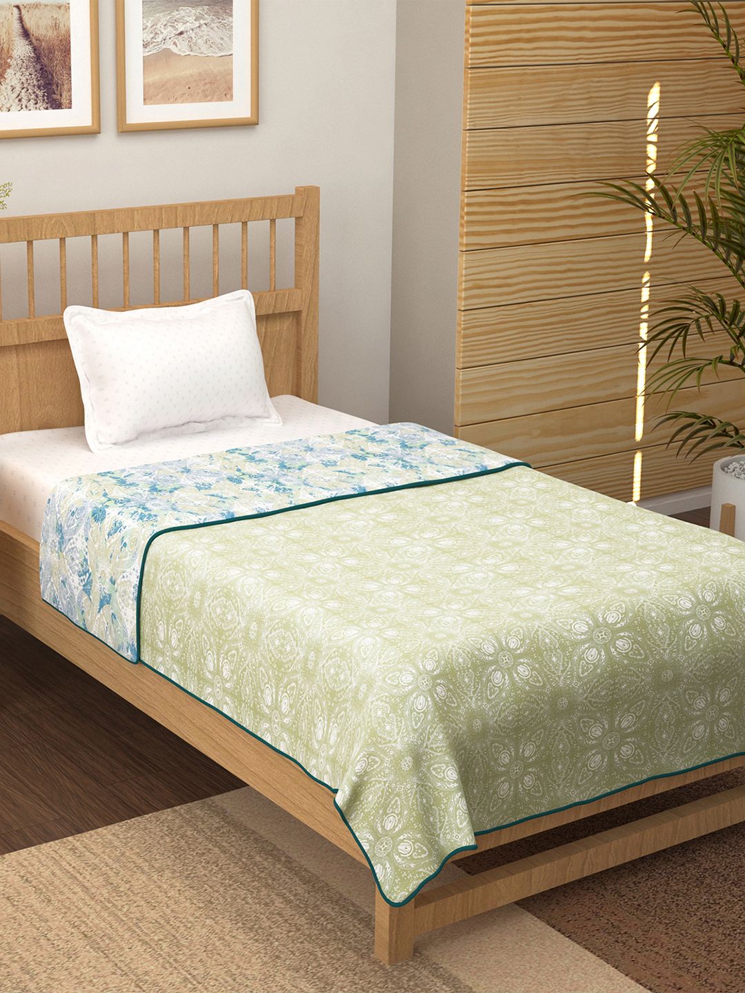 Story@home Cream-Coloured Printed AC Room 150 GSM Reversible Cotton Single Bed Dohar