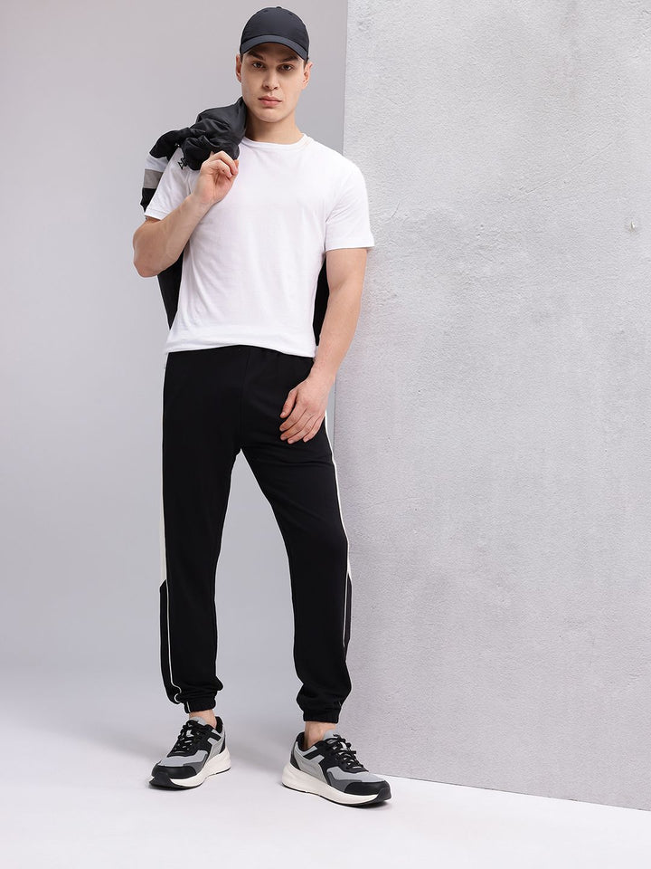 HRX by Hrithik Roshan Men Contrast Side Panel Lifestyle Track Pants