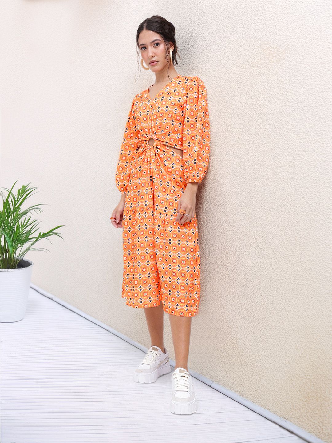 DressBerry Modern Fusion V-Neck Ethnic Print Cut-Out A-line Midi Dress