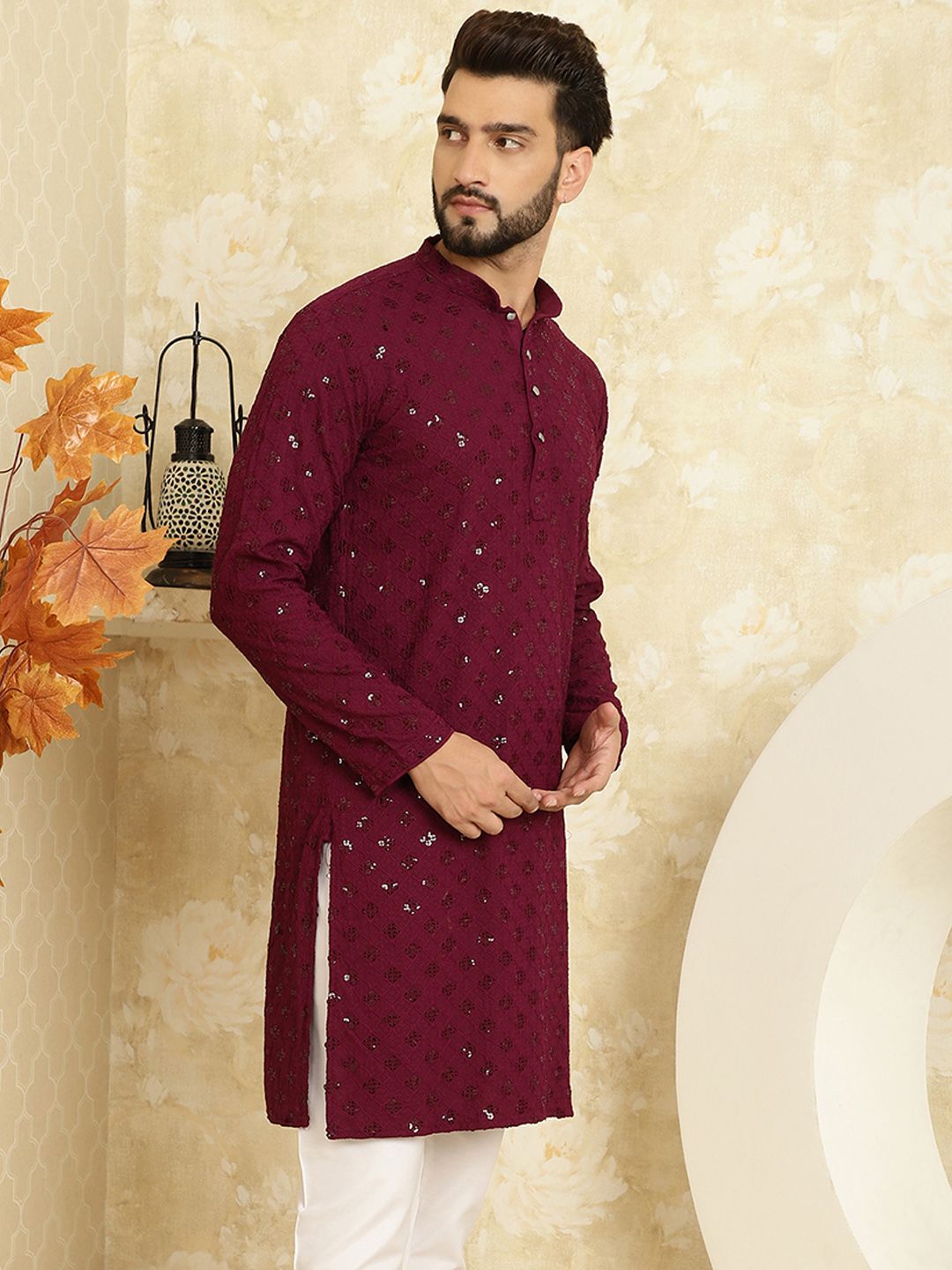 SOJANYA Men Purple Geometric Cold-Shoulder Sleeves Mirror Work Kurta