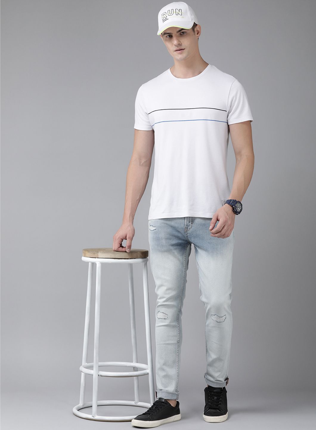 SPYKAR Men Skinny Slim Fit Low-Rise Slash Knee Heavy Fade Stretchable Jeans