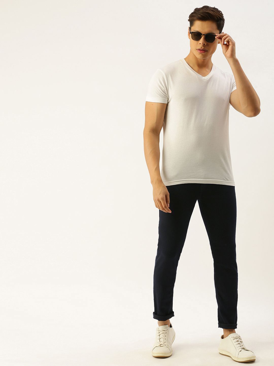 The Indian Garage Co Men Blue Slim Fit Low-Rise Clean Look Stretchable Jeans