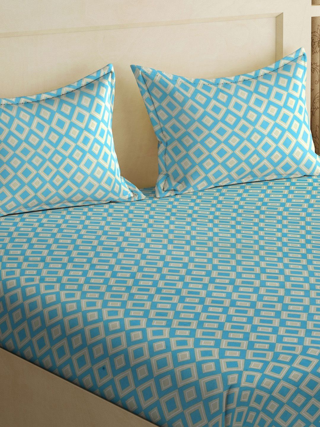 KLOTTHE Turquoise Blue Geometric Printed 300 TC Double King Bedsheet With 2 Pillow Covers