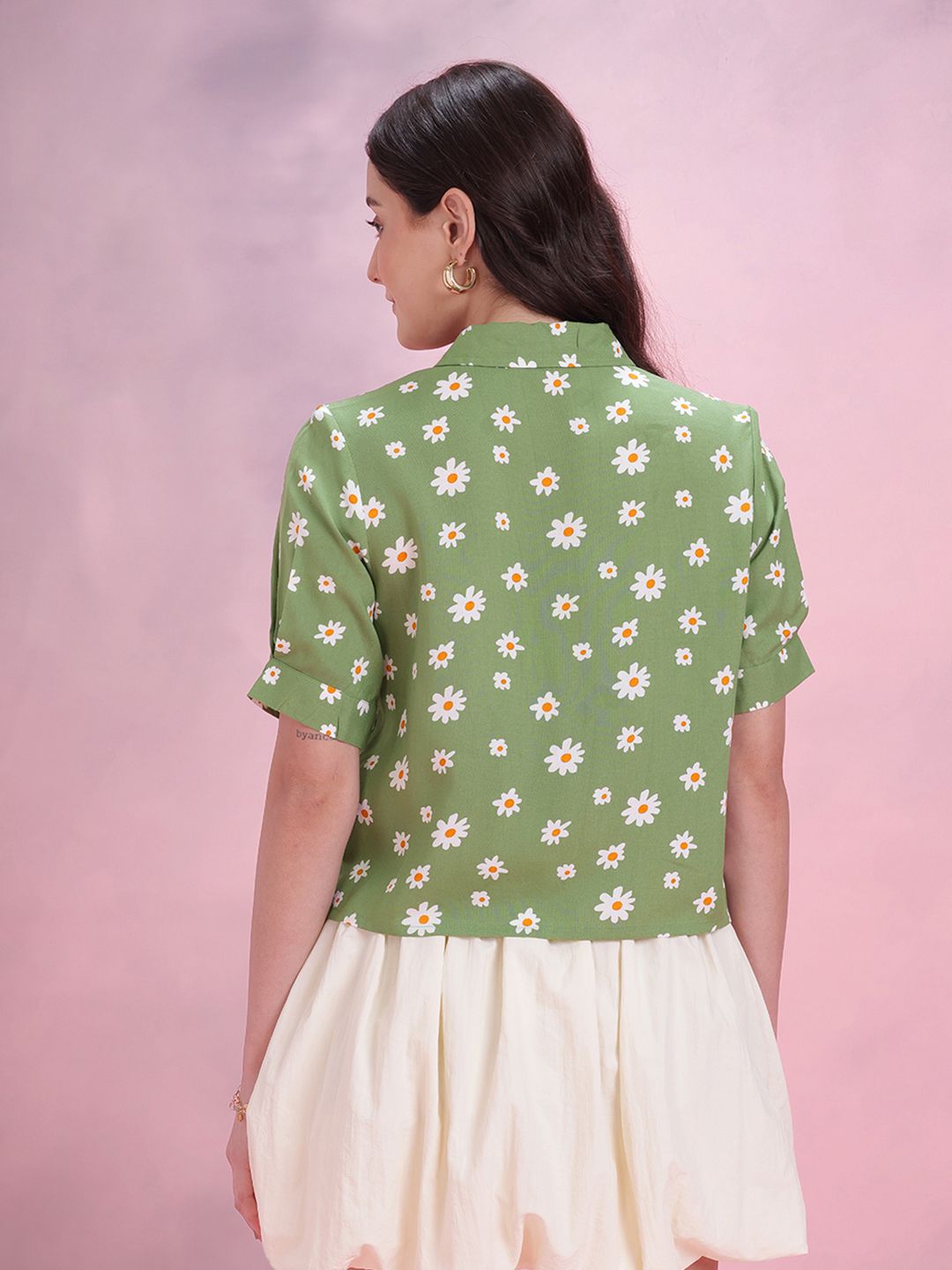 DressBerry Women Floral Printed Casual Shirt
