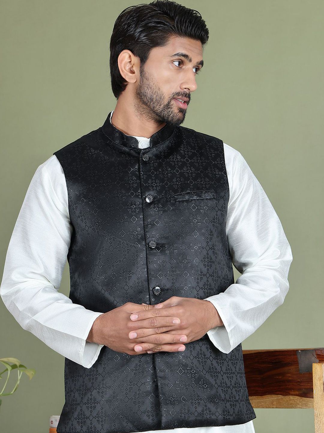 Anouk Men Woven Design Nehru Jacket