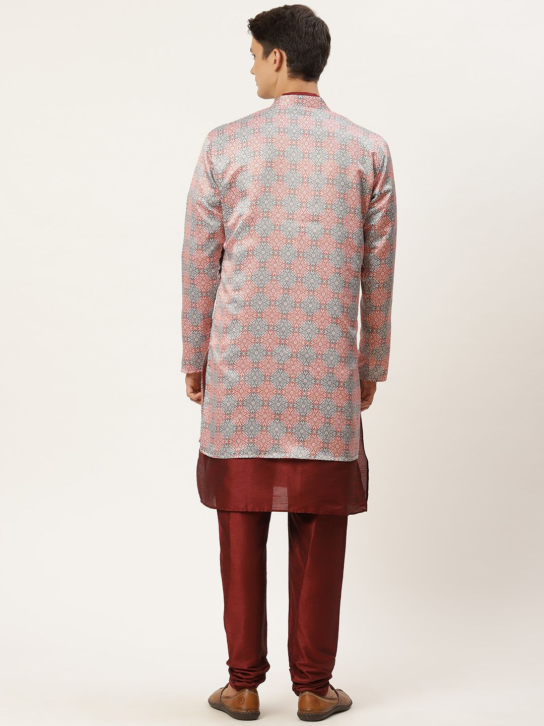 SOJANYA Men Maroon Layered Kurta with Churidar & Jacket