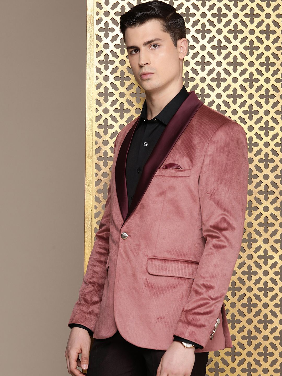 House of Pataudi Tailored Fit Striped Velvet Finish Single-Breasted Party Blazer
