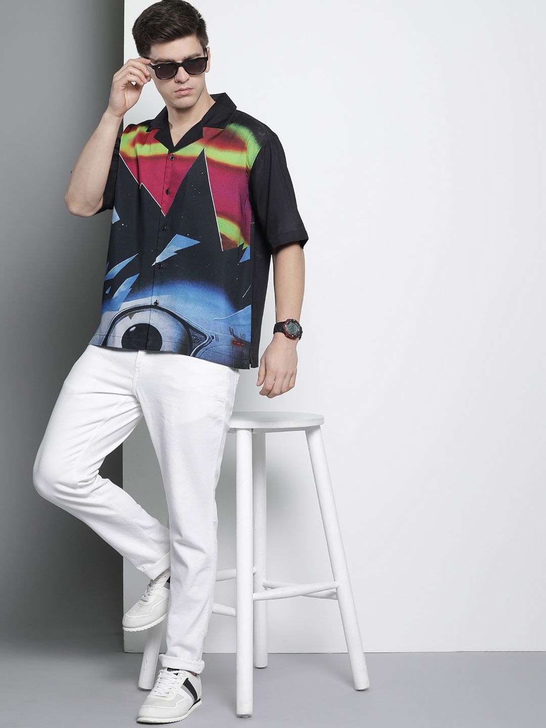 The Indian Garage Co Men Oversized Abstract Printed Resortwear Shirt