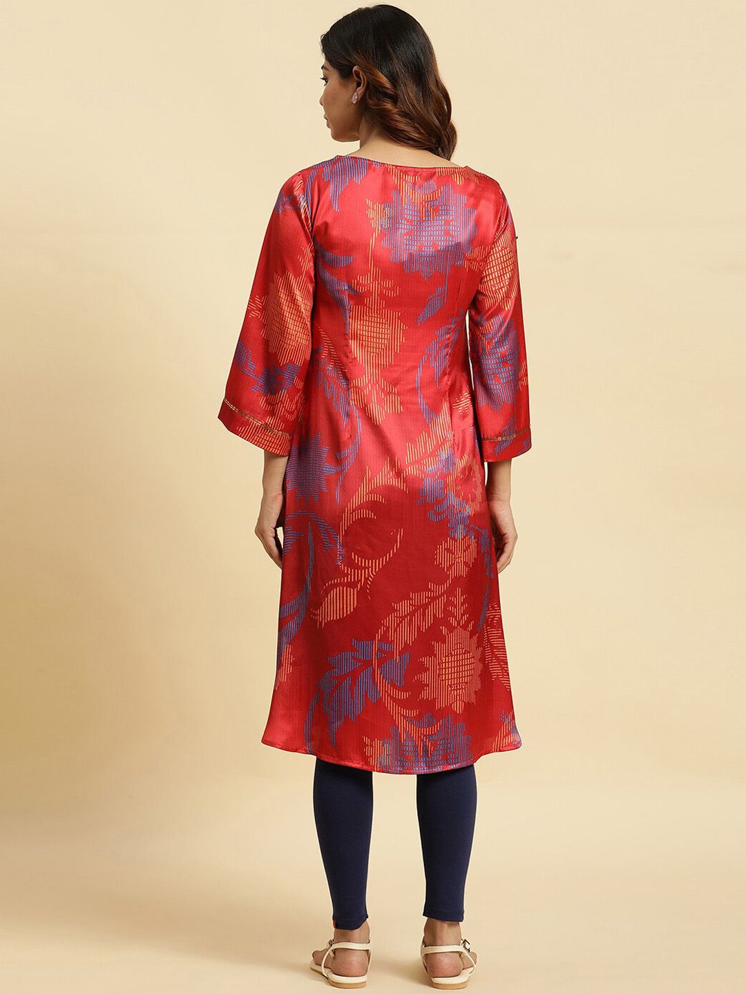 W Floral Printed Sequinned Detailed A-Line Kurta