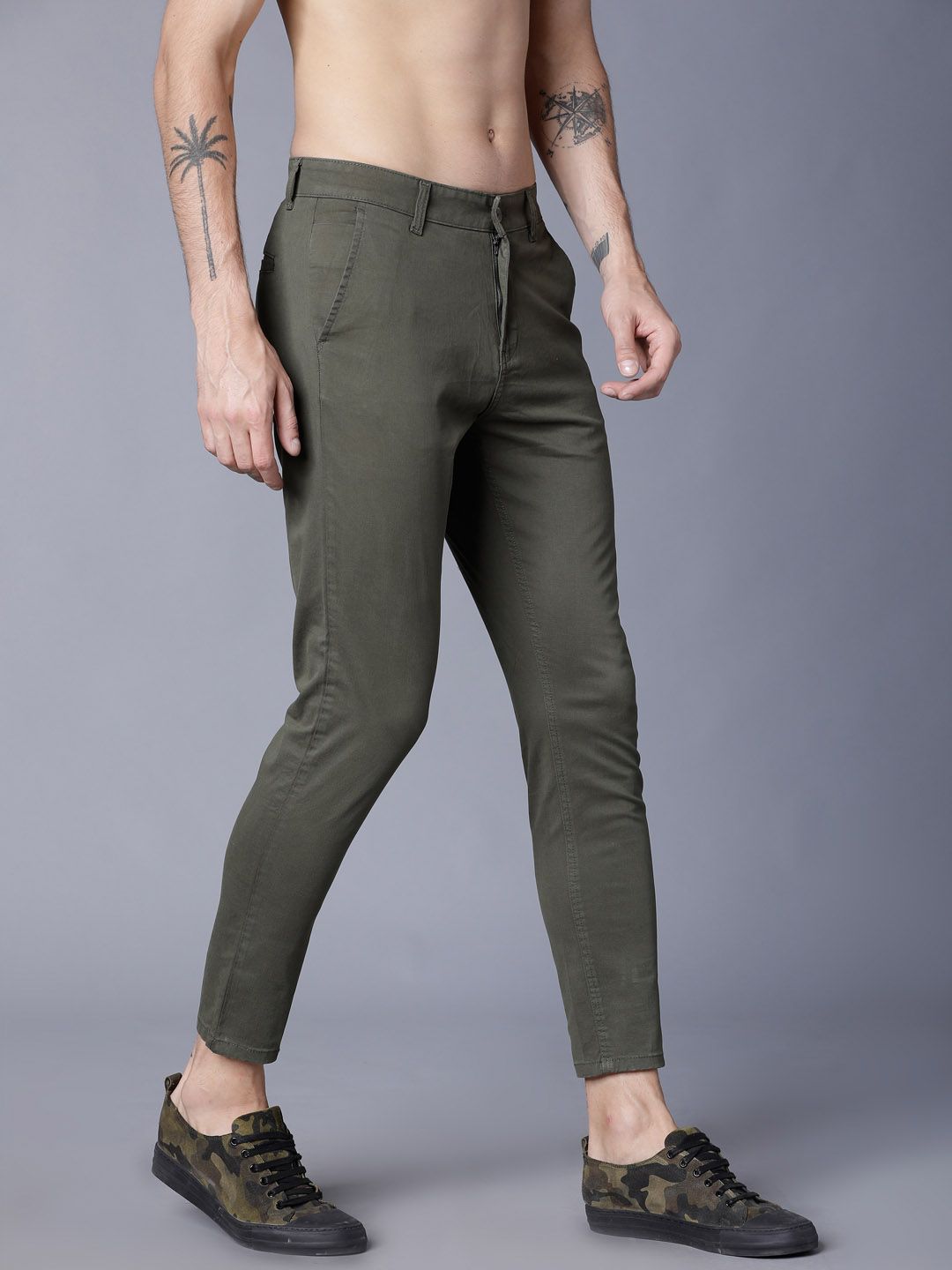 HIGHLANDER Men Olive Green Tapered Fit Chinos