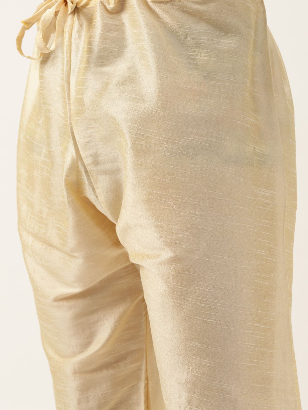 SOJANYA Men Cream-Coloured & Black Solid Kurta with Churidar & Jacket