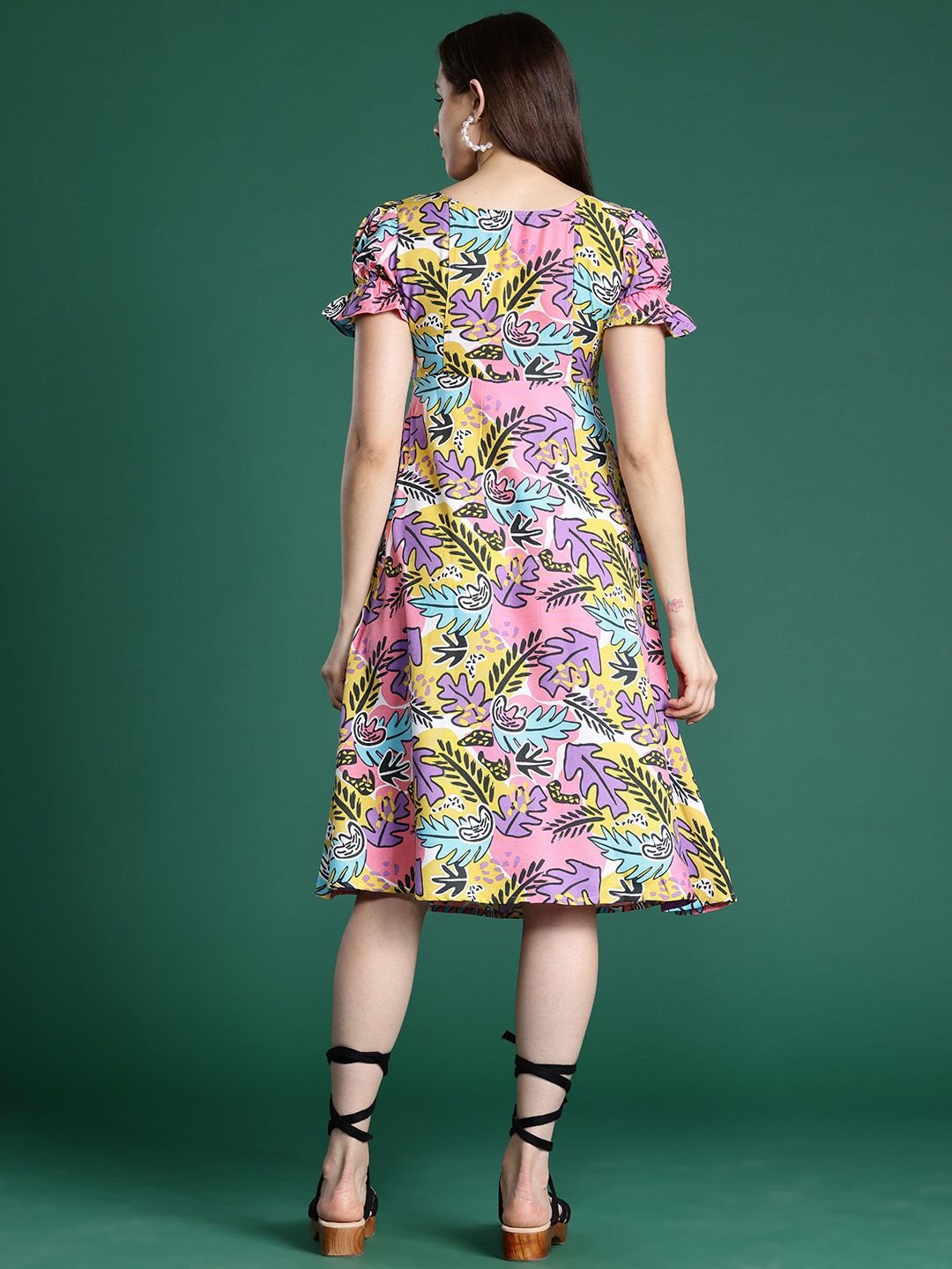 DressBerry Printed Puff Sleeves Fit & Flare Midi Dress