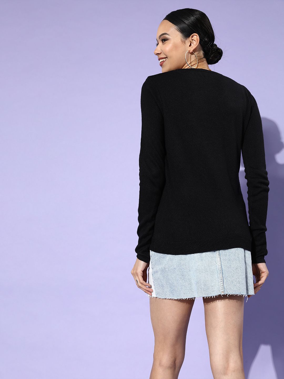 DressBerry Women Black Floral Acrylic Sweater