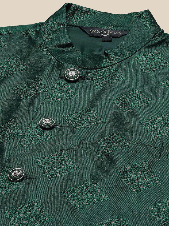 SOJANYA Kurta Biasa Kolar Mandarin Dengan Jaket Churidar & Nehru