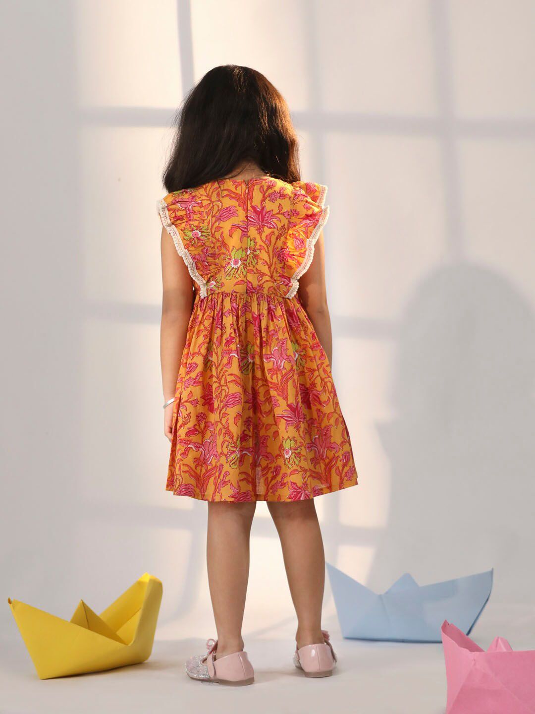 VASTRAMAY Girls Floral Printed Batwing Sleeves Lace Inserts Fit & Flare Dress