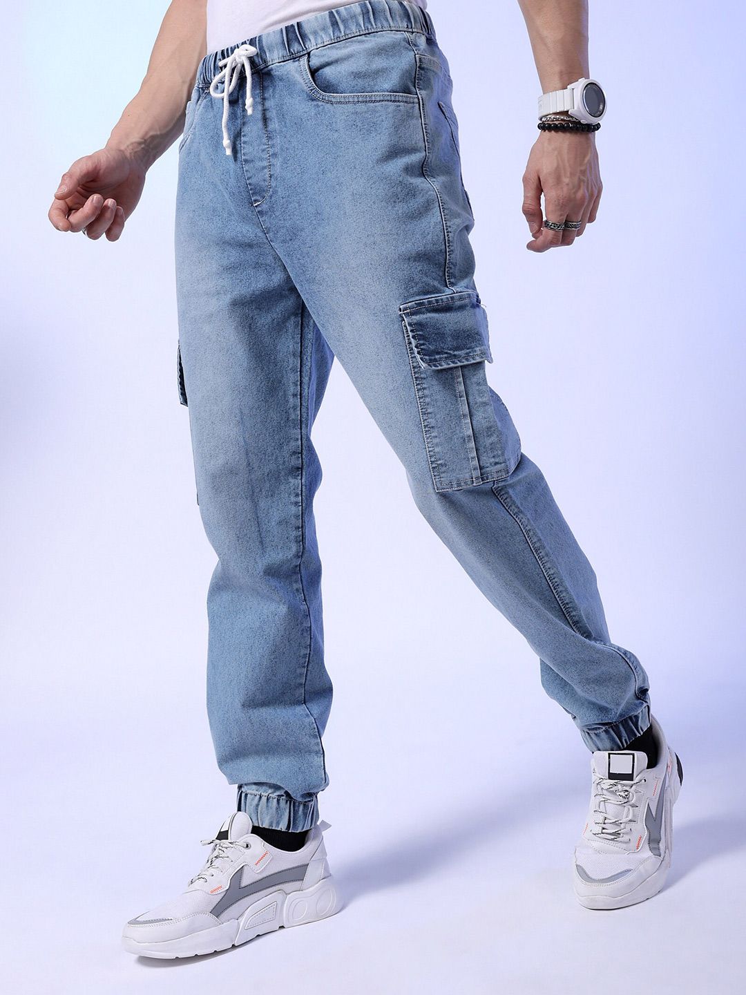 The Indian Garage Co Men Clean Look Light Fade Stretchable Cargo Denim Joggers
