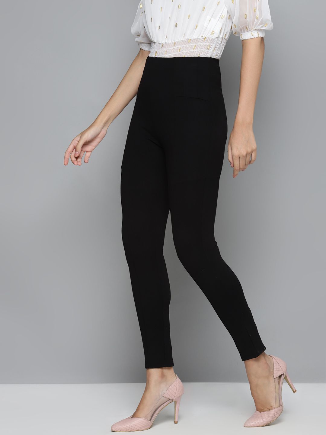 SASSAFRAS Women Black Solid High-Waist Treggings
