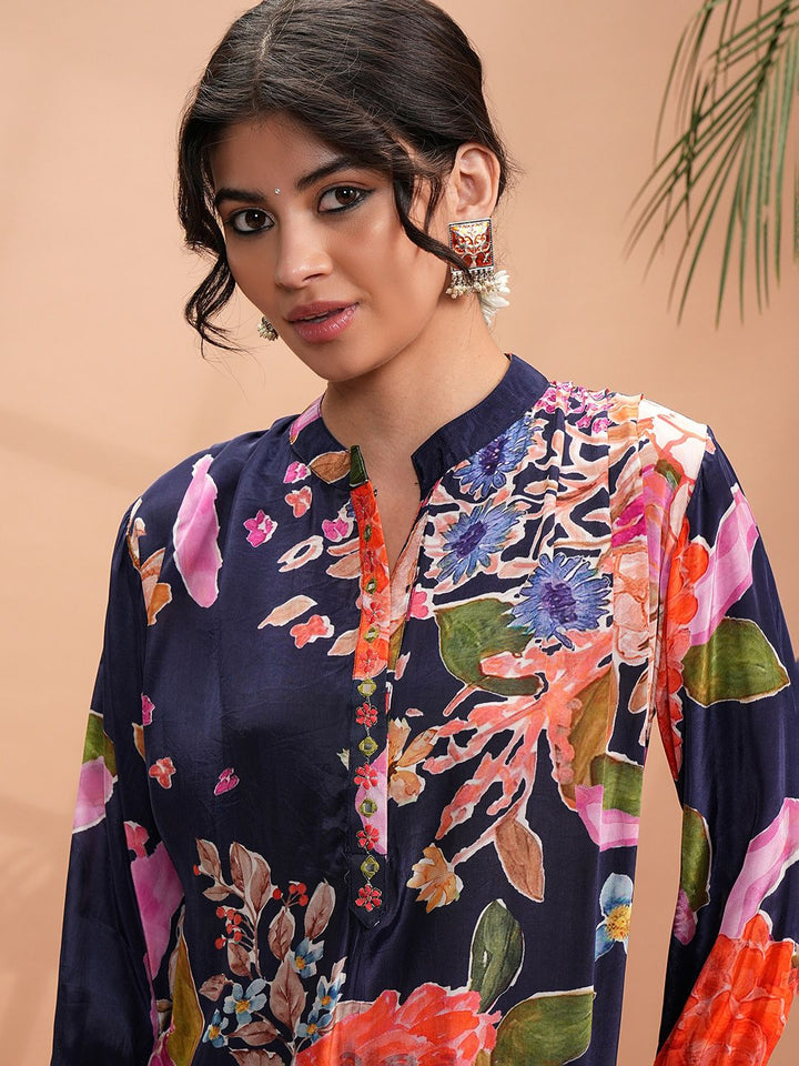 Vishudh Floral Printed Straight Kurta with Trousers