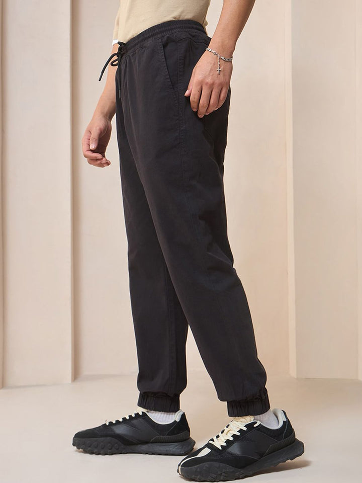 Bewakoof Men Mid-Rise Jogger
