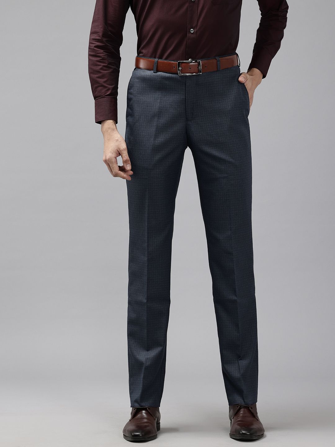 Park Avenue Men Checked Formal Trousers
