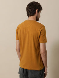 Mr Bowerbird Men Mustard Yellow Solid Tailored Fit T-shirt