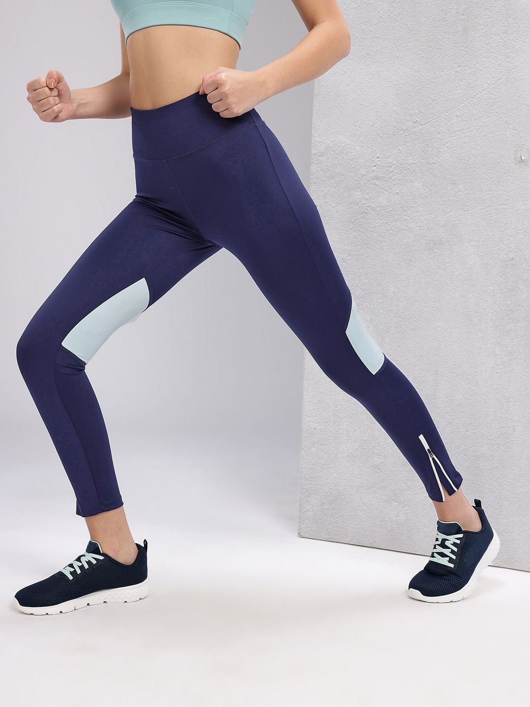 HRX by Hrithik Roshan Women Rapid-Dry Running Cropped Tights