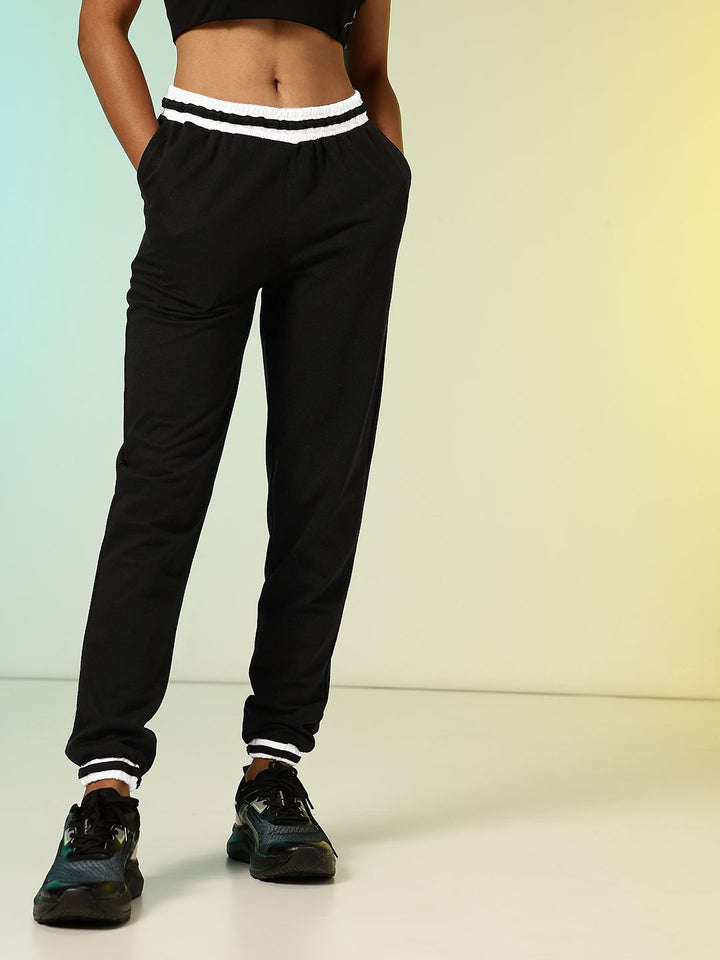 HRX by Hrithik Roshan Retro Women Training or Gym Sports Joggers