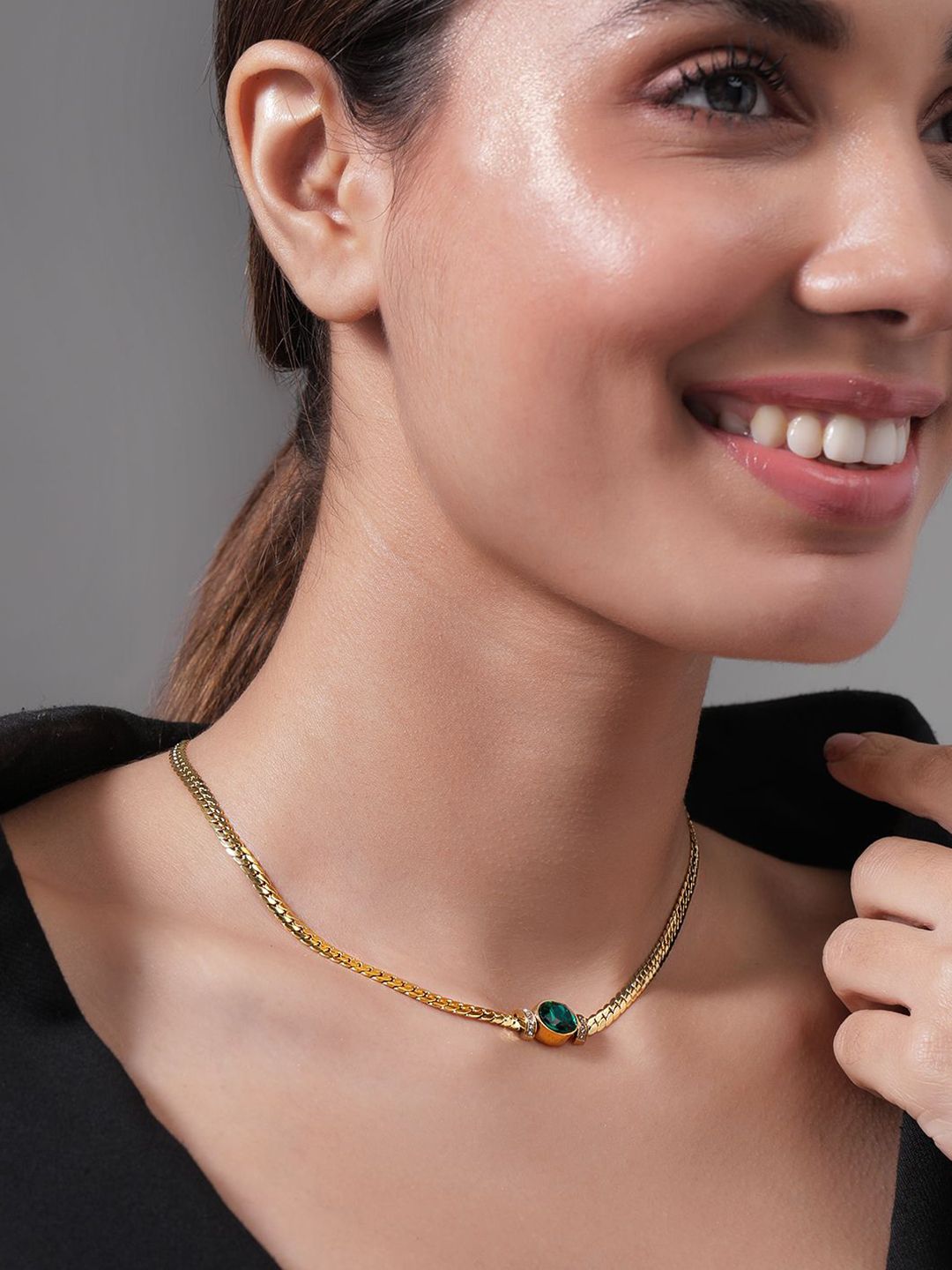 Rubans 18k emas bersalut stainlesssteel mencemarkan kalis air percuma CZ Demi-Fine kalung