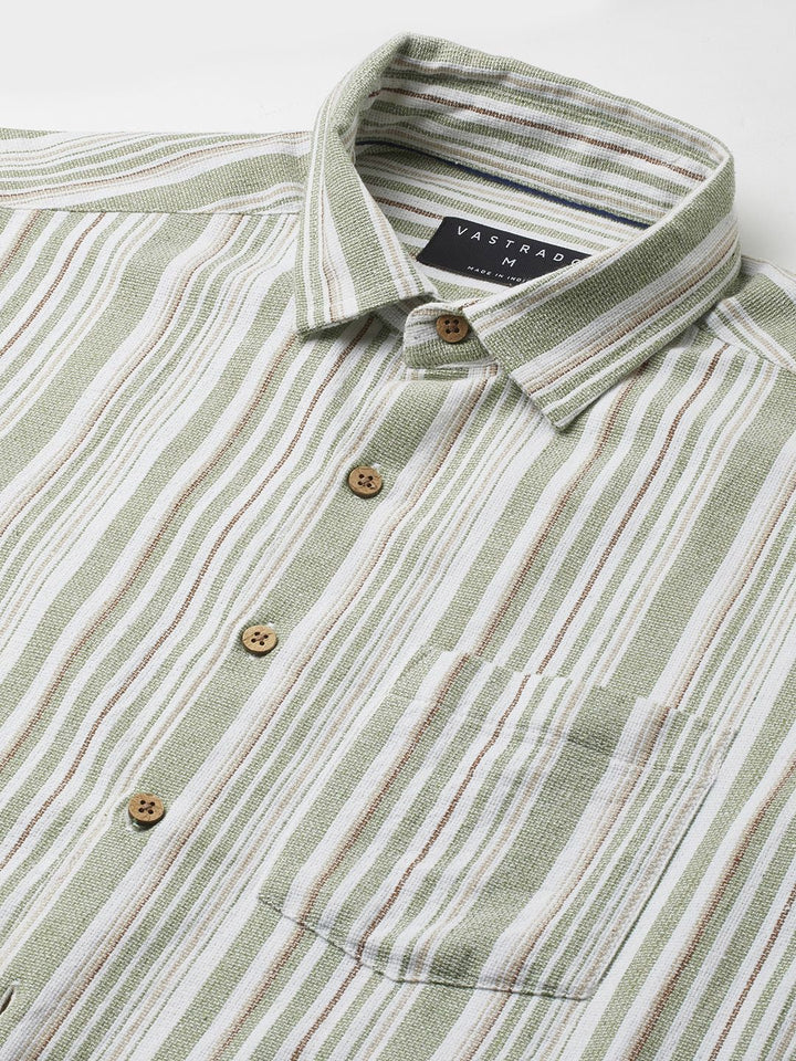 VASTRADO Men Classic Fit Spread Collar Vertical Striped Cotton Casual Shirt